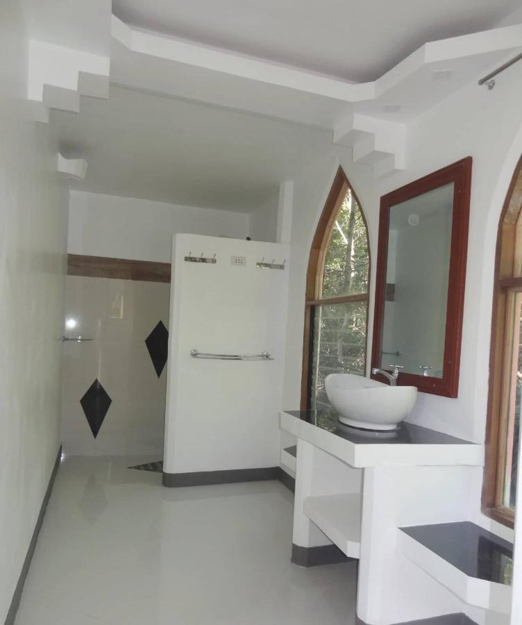 Franswa Inn El Nido Dış mekan fotoğraf